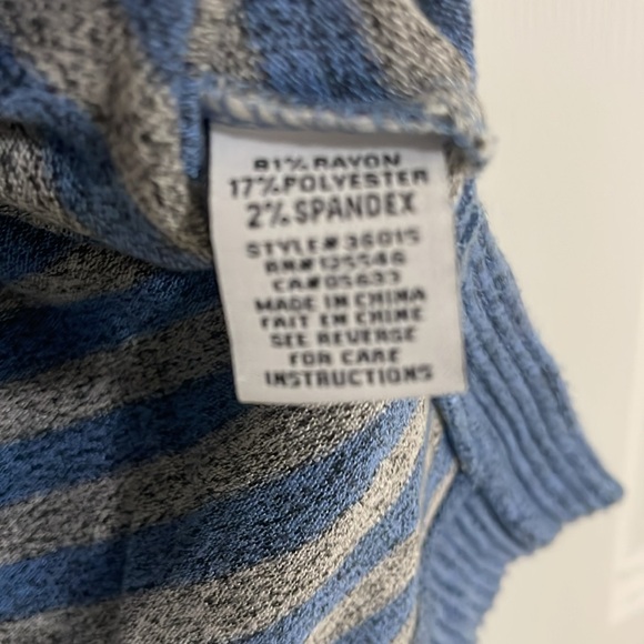 Habitat Striped Blue and Gray Women's Sweater size XS - Picture 3 of 4